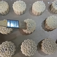 Cantonese style date paste mooncake (50g mooncake mold, 30 servings ) Illustration of how to do it 26