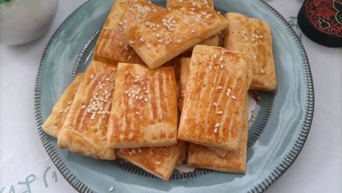 Old-fashioned coarse grain soft biscuits