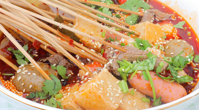 This spicy cold hot pot skewers can reach your stomach in one step