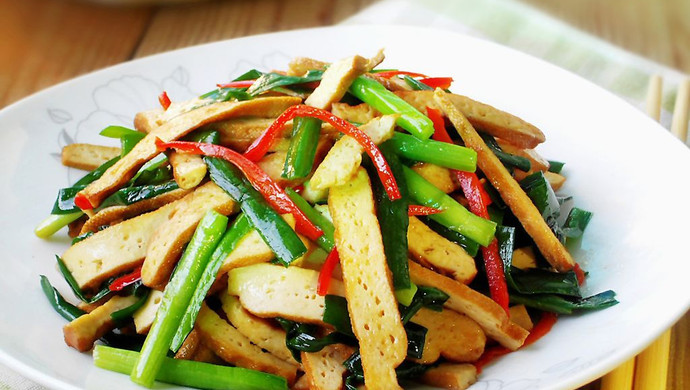 Stir-fried dried leeks