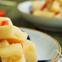 Illustration of how to make diced lotus root with oyster sauce and moisturize in autumn 12