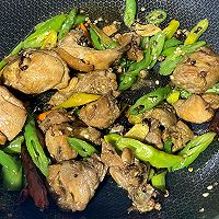 #伟达美年丝小馆# Peppercorn chicken is suitable Illustration of how to make stir-fried chicken as a snack for guests with wine 5