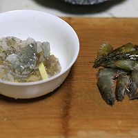 #changing patterns for breakfast# is related to spring - asparagus, fungus Illustration of how to make fried shrimps 2