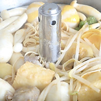 Illustration of how to make Tom Yum Kung hotpot 14