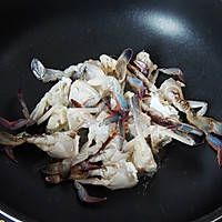 Illustration of how to make stir-fried swimming crab with onion and ginger 7