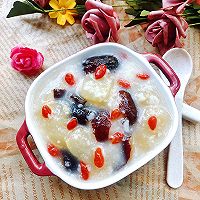 #fluseasondietguide#moisten the lungs and relieve cough, snow pear, red dates, wolfberry rice Illustration of how to make porridge 7