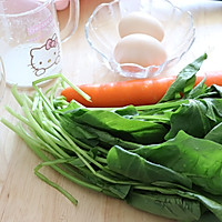 Children’s spring supplement, let’s make spinach, carrot and egg sausage. Illustration 1