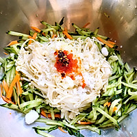 Refreshing and spicy cucumber and enoki mushrooms｜Illustration of how to make a common dish for drinking at home 8