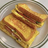 Illustration of how to make nutritious breakfast sandwiches 2