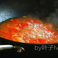 Appetizing Tomato Fish Fillet Soup Recipe Illustration 6