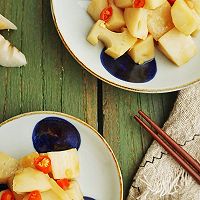 Illustration of how to make diced lotus root in oyster sauce and moisturize in autumn 13