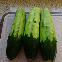 Summer Refreshing Dish - Illustration of how to make cucumber with cold skin 1