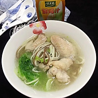 Illustration of how to make fresh chicken sauce, chicken wings, cabbage noodle soup 15