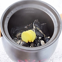 #网Celebrity Food I'll Make#Cordyceps Flower Black Chicken Soup Illustration of how to do it 4