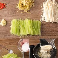 Exquisite green vegetables mixed with golden mushrooms and double bamboo shoots make life rituals complete Man|Illustration of how to make all-purpose sauce for summer salad dishes 1