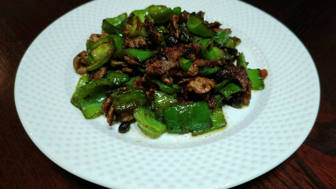 Green pepper and salt fried pork