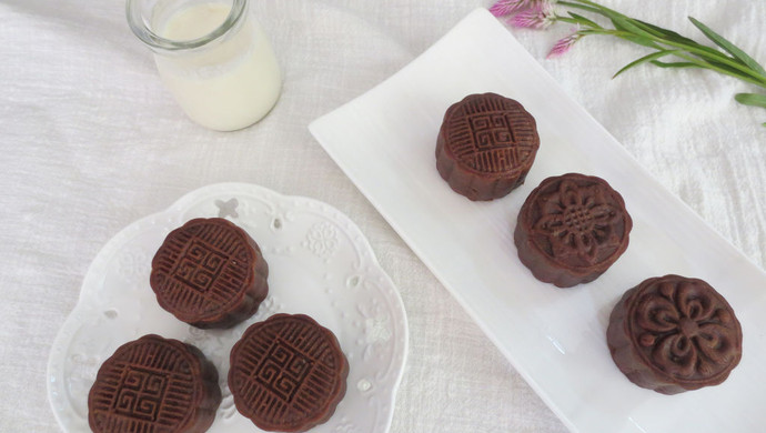 Chocolate Lotus Paste Mooncake