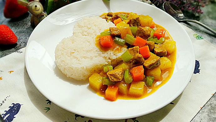 Curry Potato and Pork Rice Bowl