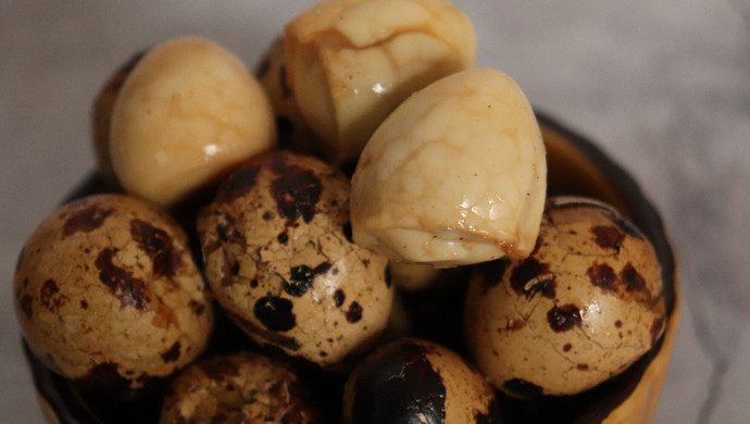 Spiced quail eggs