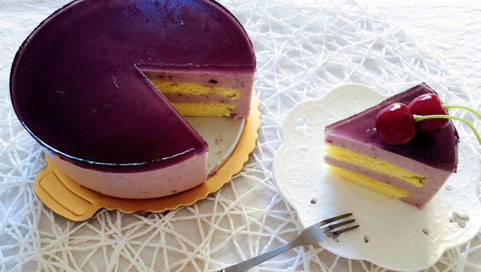 Blueberry Mousse Cake