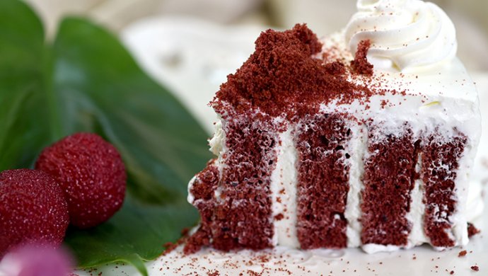 Depp Oven Recipe – Red Velvet Swirl Cake