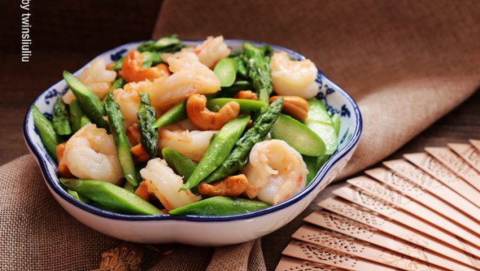 Stir-fried Asparagus and Shrimp