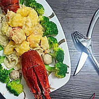 Cheese Baked Boston Lobster with Creamy Mushroom Noodles-Aulon-Honey Illustrations of Taoai Nutritionist’s Private Chef’s Recipes 35