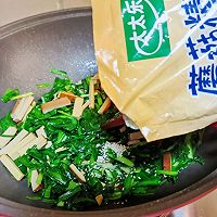 #光食seasonHow to eat#Spring limited taste of home-cooked dishes/ Illustration of how to make fried leeks and dried eggs 5