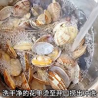 The most popular summer dish: homemade gold and silver garlic vermicelli Illustration of how to make steamed oysters and spicy stir-fried seafood 6