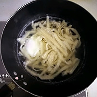 Illustration of how to make egg noodles 4