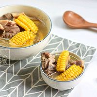 Grow taller in summer - Illustration of how to make beef bone snail corn soup 7