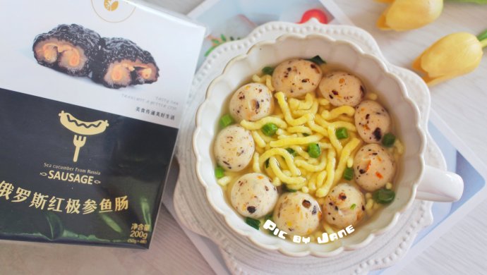 Boiled millet noodles with sea cucumber and fish intestines