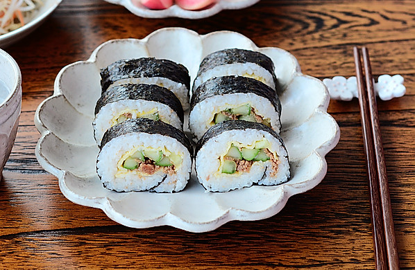 Tuna kimbap