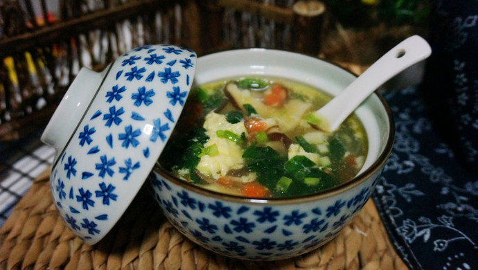 Hibiscus fresh vegetable soup