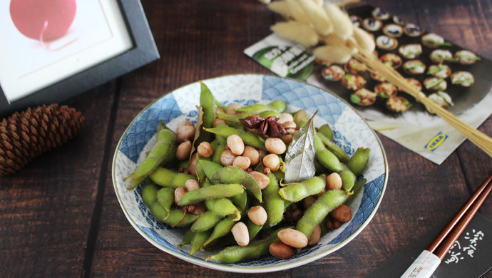 Spiced Edamame Peanuts