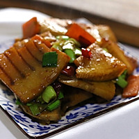 The first fresh thing in spring, braised winter bamboo shoots in oil that is not numbing. Illustration of how to do it 11