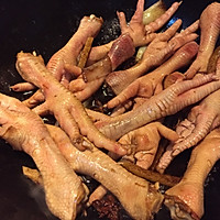 Homestyle Chicken Feet ~ Illustration of how to make a dish with wine 3