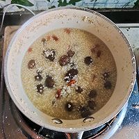 #包福到万家# Nourishing millet, yam, wolfberry porridge Illustration of how to do it 7