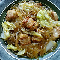 Pork and cabbage stewed vermicelli ~ Illustration of home-cooked dishes to warm the stomach in winter 7