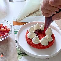 # Combination of Chinese and Western can also be eaten like this#How to make red velvet cake Illustration 8