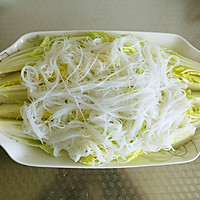 Illustration of steamed baby cabbage with garlic vermicelli 8