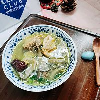 #rapidgetsummer spring festival family feast#delicious qingyuan chicken rack mushrooms Illustration of how to make soup 1