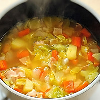 Refreshing vegetable soup recipe 4