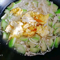 #狗头的东西# Low-calorie nutritious loofah soup Illustration of how to do it 10