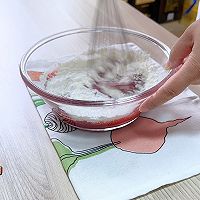 # Combination of Chinese and Western can also be eaten like this#How to make red velvet cake Illustration 2