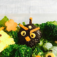 Illustration of how to make Angry Birds Bento#MengniuHiMilk# 18