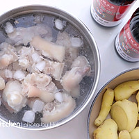 Sweet and sour pig's trotters and ginger, Lao Guang's must-have holy product for keeping the cold away and nourishing the skin in winter #我心的WinterLimited# Recipe Illustration 4