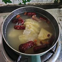 #打工的healthmeal#Sweet and sour appetizing pineapple and red date porridge Illustration of how to do it 7