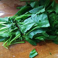 Illustration of how to make garlic preserved egg and spinach 4