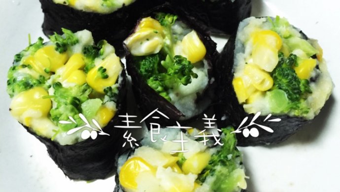 Low-calorie corn, broccoli and potato sushi